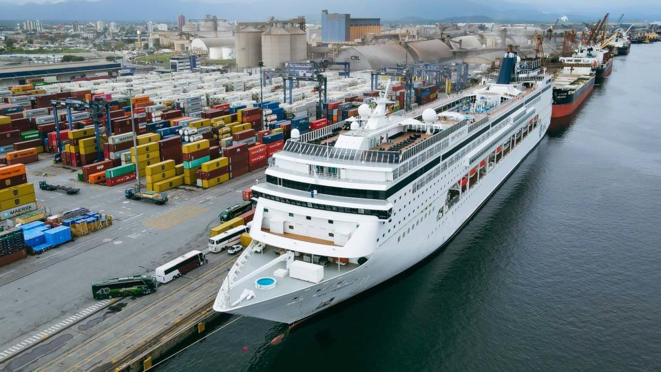 Porto de Paranaguá passa por teste e pode ser novo terminal na rota de cruzeiros